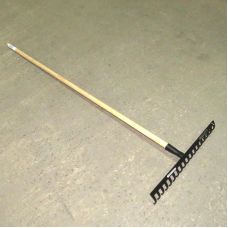 Граблі професійні Bellota 951-18 CM L 486 мм із ручкою 1500 мм