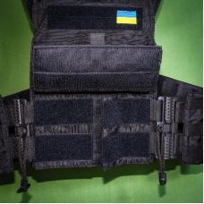Плитоноска с быстросбросом и карманами кордура Kirasa черная (Арт.KI1052)