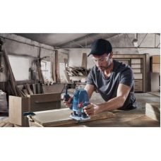 Фрезер Bosch Professional GOF 130 (06016B7000)