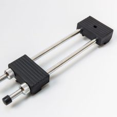 Держатель для камня на резиновых опорах Whetstone Holder, HANAKUMAGAWA (4990870361102)